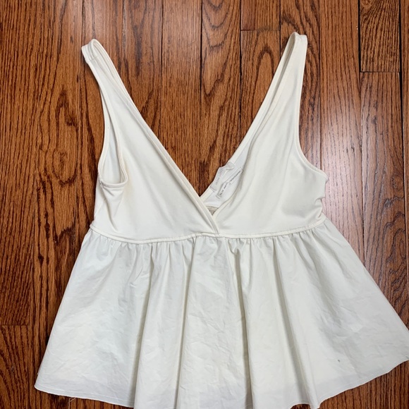 Urban Outfitters Cream Top Tank style - Picture 2 of 3
